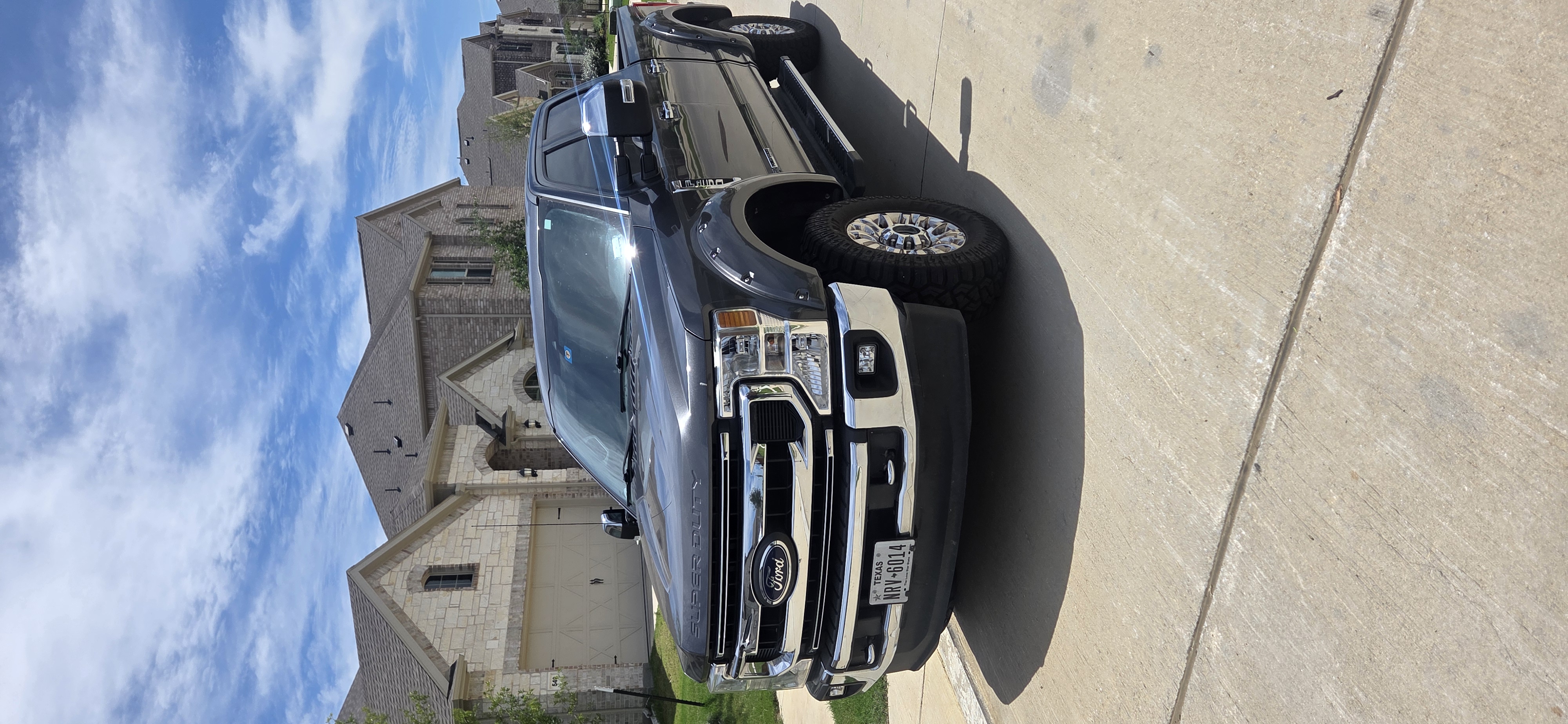 Used 2020 Ford F250 XLT w/ XLT Premium Package AWD/4WD image 1
