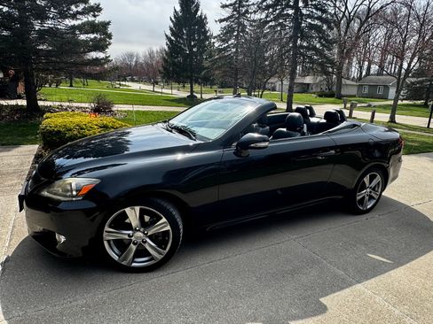 Used 2012 Lexus IS 250C w/ Luxury Pkg image 1