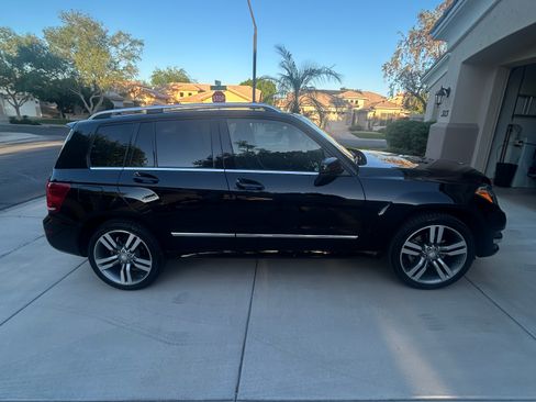 Used 2013 Mercedes-Benz GLK 350 2WD image 2