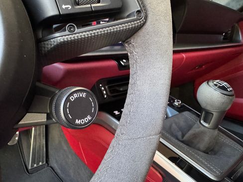 Used 2023 Porsche 911 Carrera S image 25