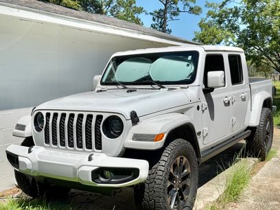 Used 2023 Jeep Gladiator Overland