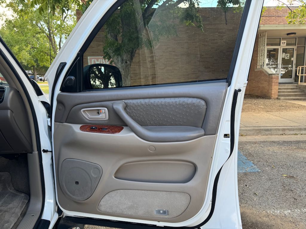 Used 2005 Toyota Tundra Limited RWD image 12