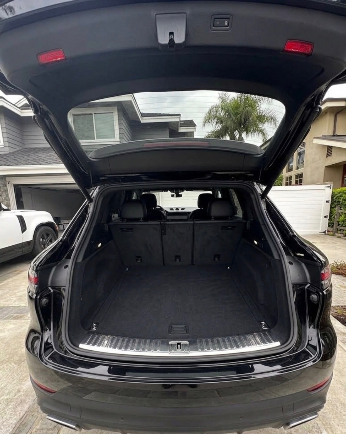Used 2019 Porsche Cayenne AWD/4WD image 9