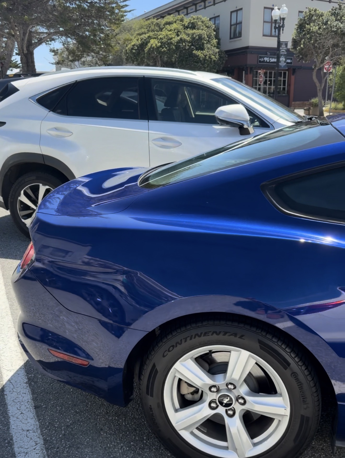 Used 2015 Ford Mustang Coupe RWD image 11
