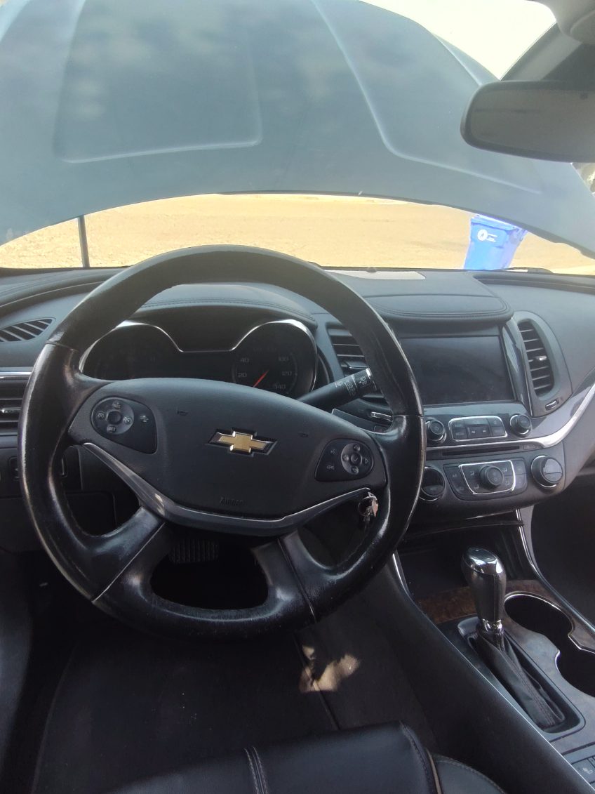 Used 2014 Chevrolet Impala LT w/ Premium Seating Package FWD image 10