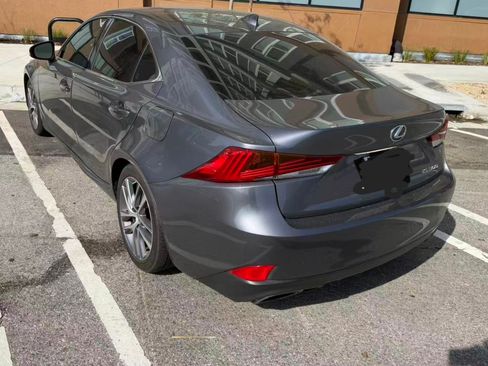 Used 2019 Lexus IS 300 w/ Accessory Package RWD image 5