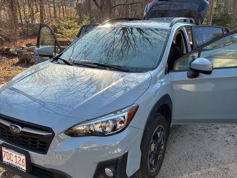 Used 2019 Subaru Crosstrek 2.0i Premium image 8