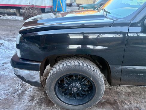 Used 2007 Chevrolet Silverado 1500 LS w/ Chrome Exterior Package image 15