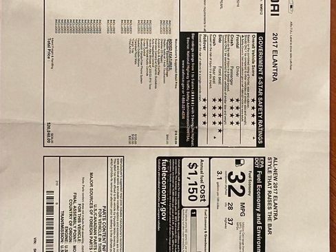 Used 2017 Hyundai Elantra SE image 3