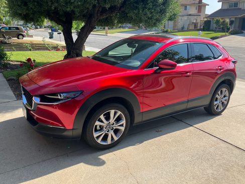 Used 2020 MAZDA CX-30 FWD w/ Premium Package image 2