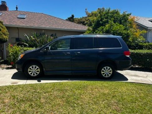 Used 2010 Honda Odyssey EX-L image 6