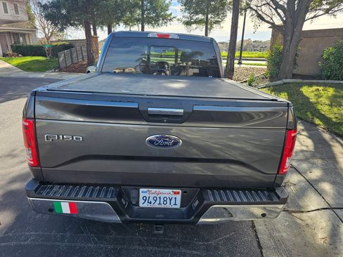 Used 2016 Ford F150 XLT w/ Equipment Group 302A Luxury image 4