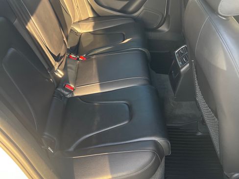 Used 2015 Audi A4 2.0T Premium image 18