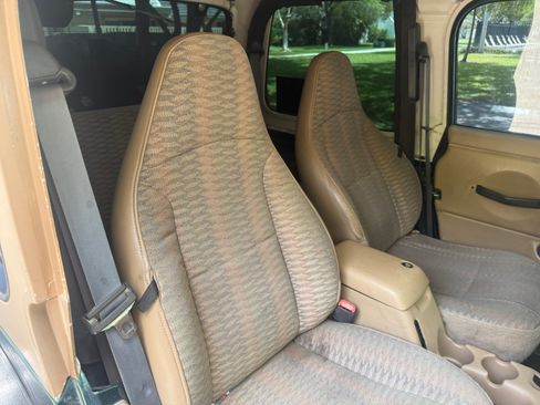 Used 1999 Jeep Wrangler Sport AWD/4WD image 21