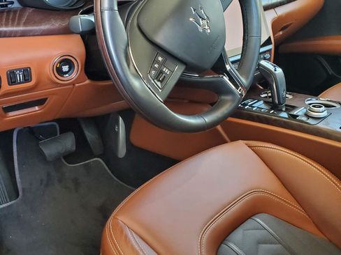 Used 2022 Maserati Quattroporte GT image 2