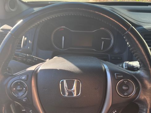 Used 2017 Honda Pilot EX-L image 8