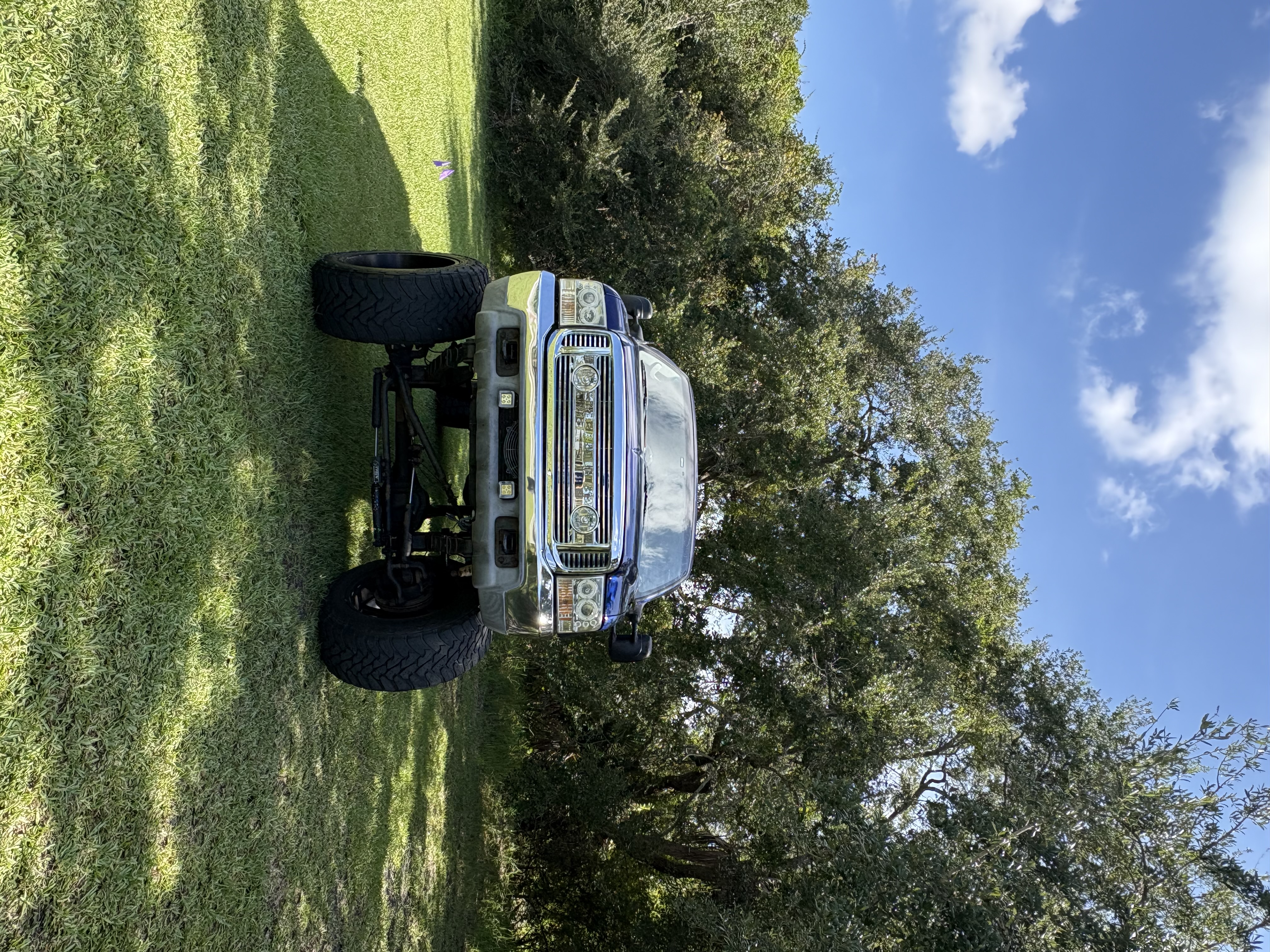 Used 2003 Ford F350 XLT AWD/4WD image 2