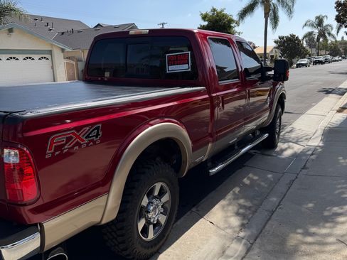 Used 2013 Ford F250 Lariat AWD/4WD image 6