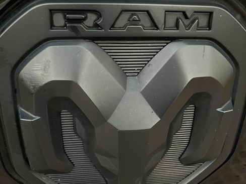 Used 2021 RAM 1500 Big Horn image 27
