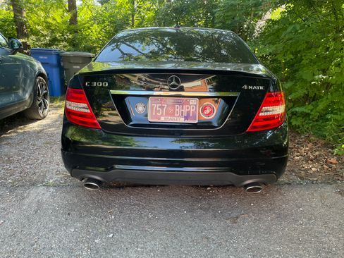 Used 2014 Mercedes-Benz C 300 4MATIC Sedan image 10
