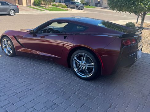 Used 2016 Chevrolet Corvette Stingray Coupe w/ 2LT Preferred Equipment Group image 4
