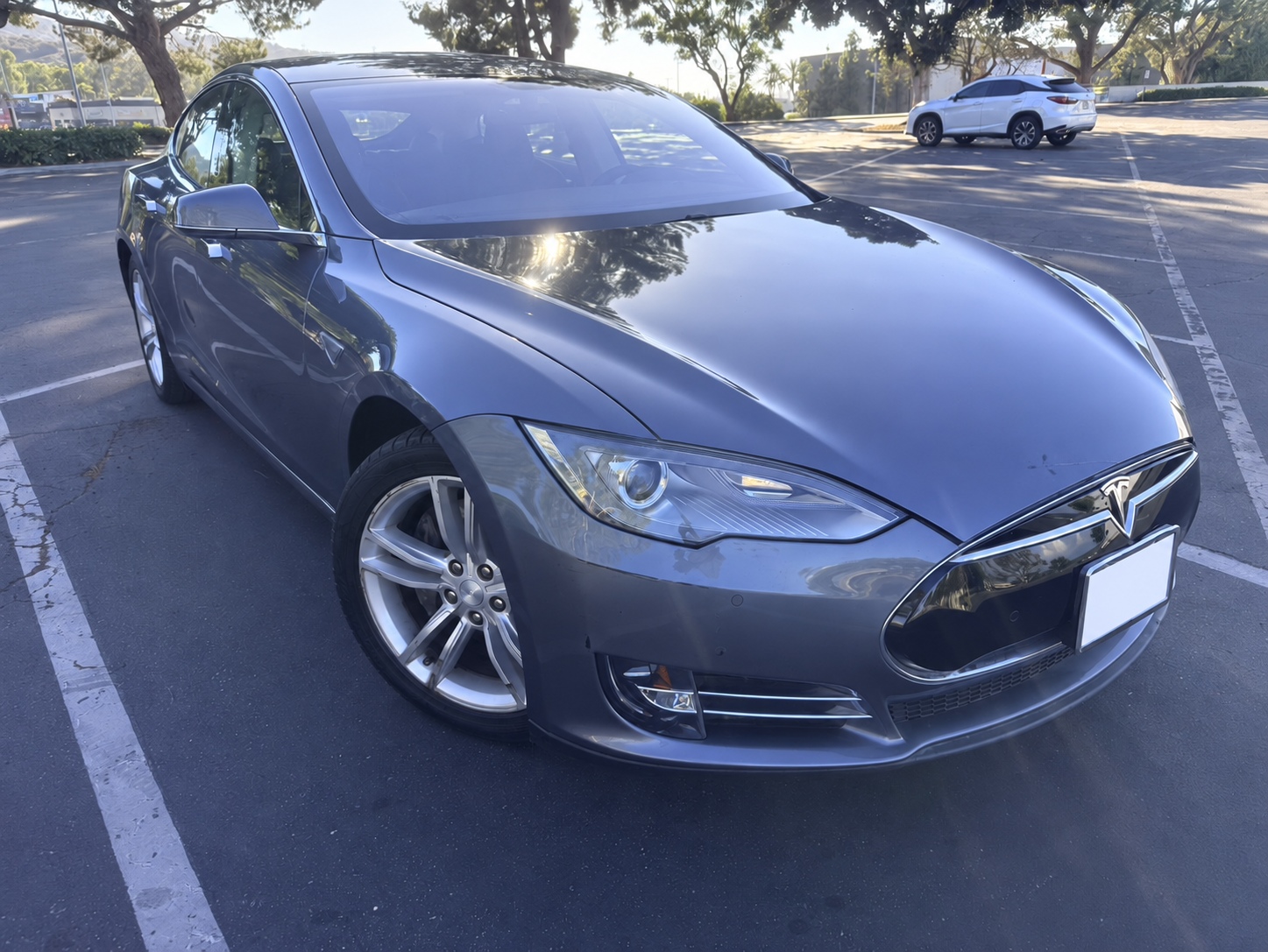 Used 2014 Tesla Model S 60 RWD image 5