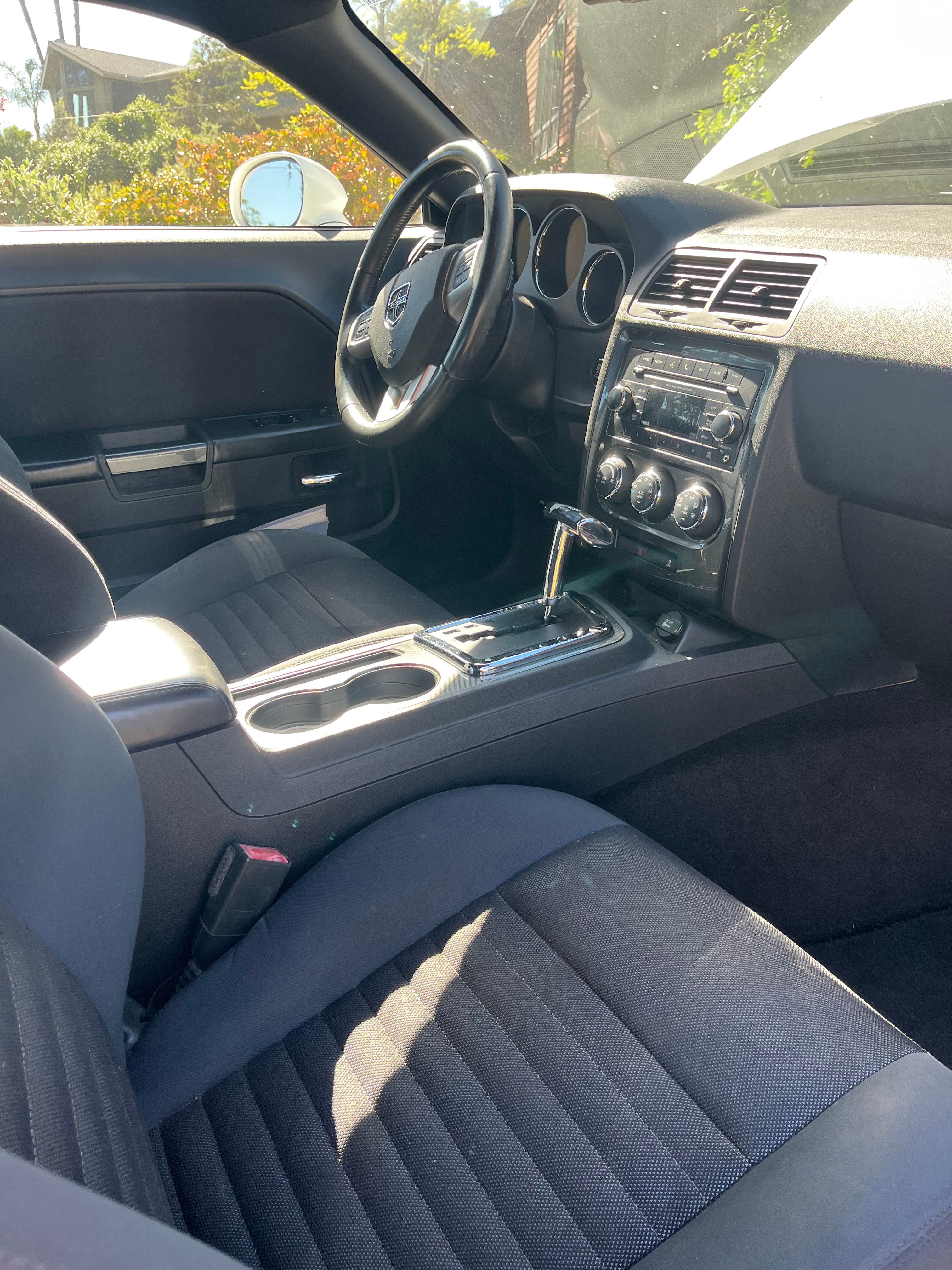 Used 2012 Dodge Challenger SXT RWD image 13