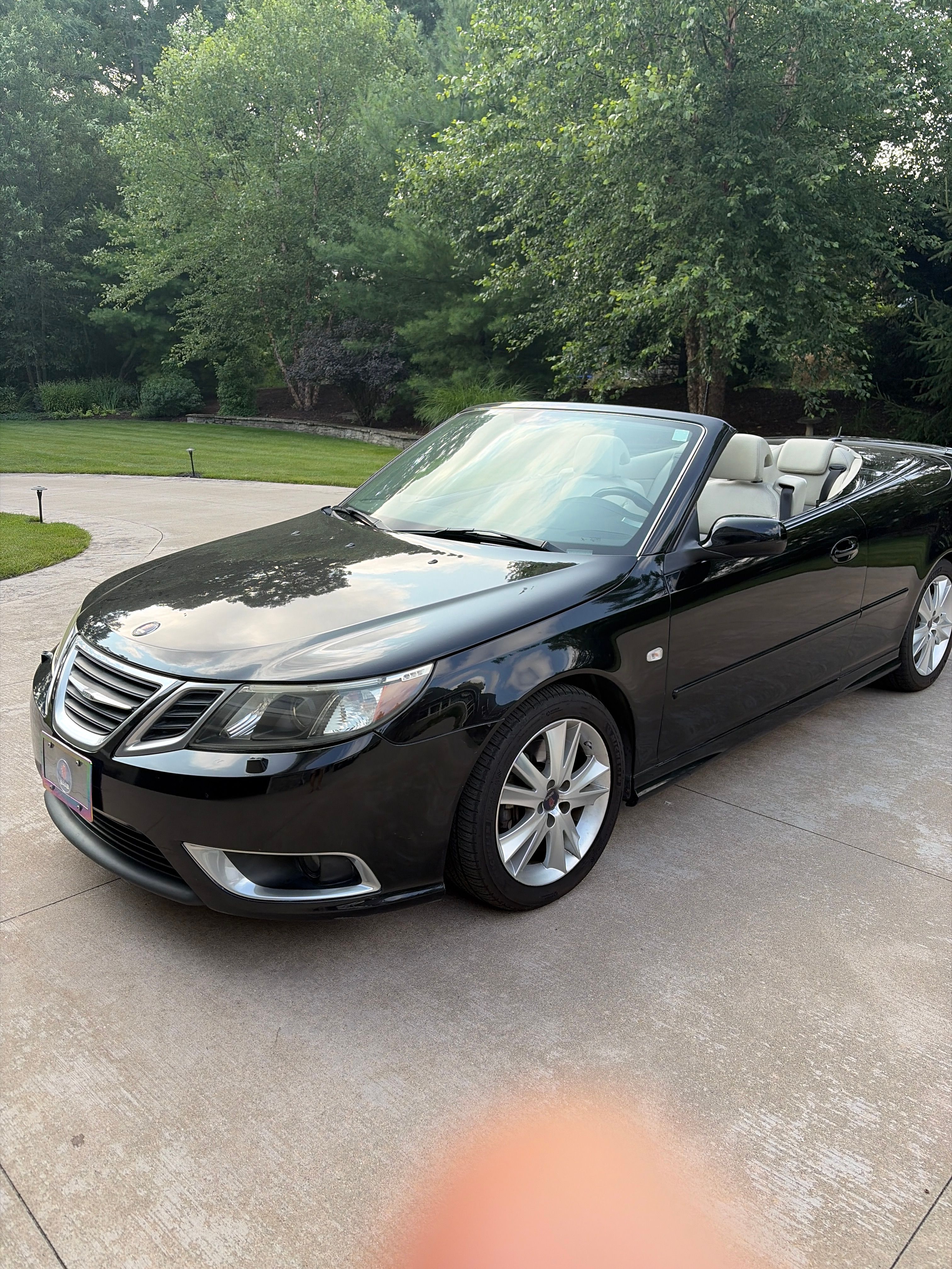 Used 2008 Saab 9-3 Aero w/ Touring Package FWD image 6