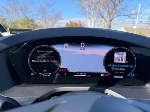 Used 2024 Porsche Panamera 4 image 10