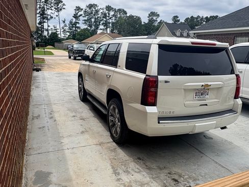 Used 2015 Chevrolet Tahoe LTZ AWD/4WD image 6