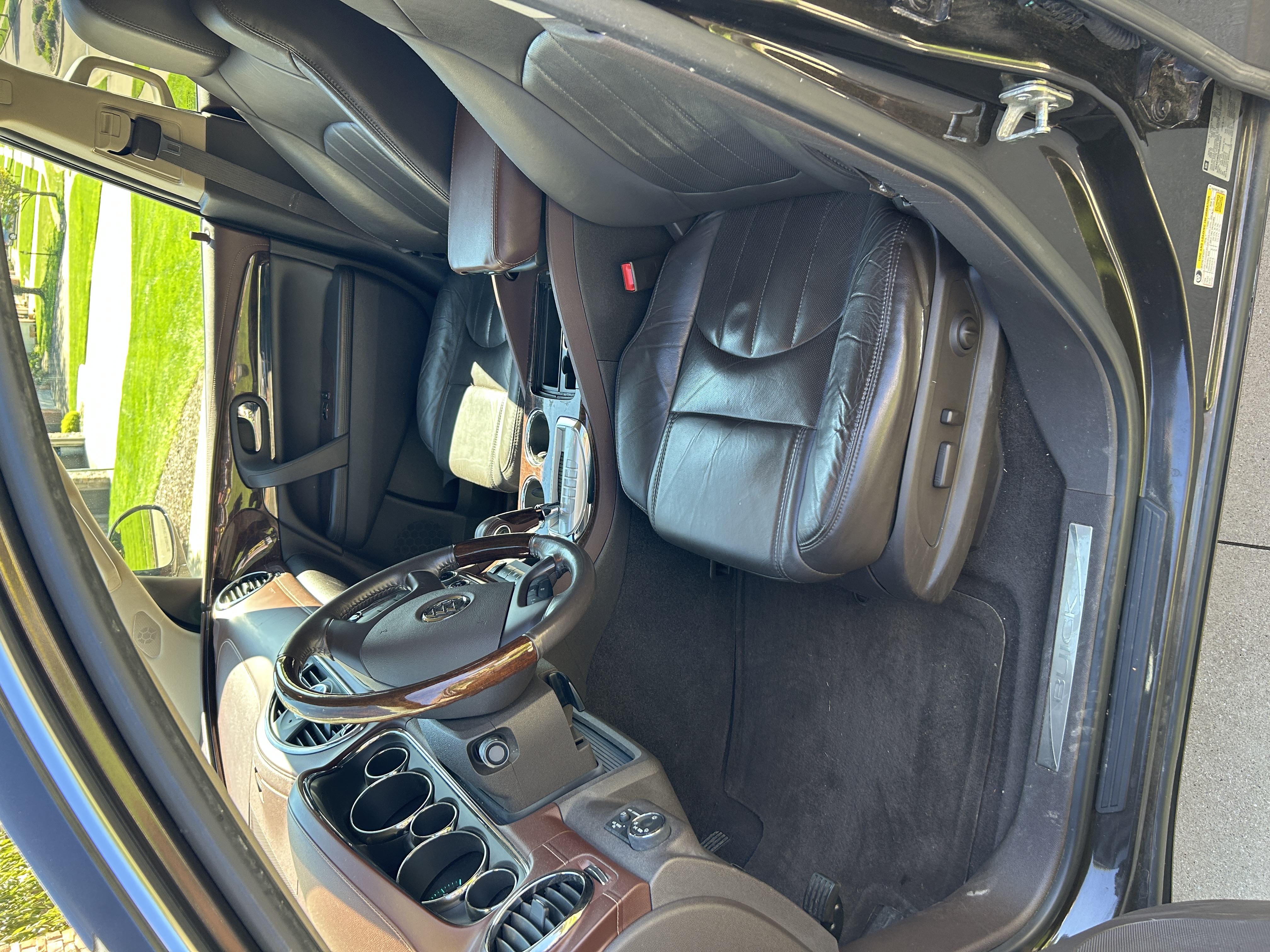 Used 2014 Buick Enclave Leather AWD/4WD image 12