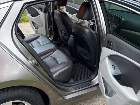 Used 2014 Kia Optima LX image 12