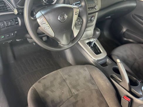 Used 2013 Nissan Sentra SV image 8