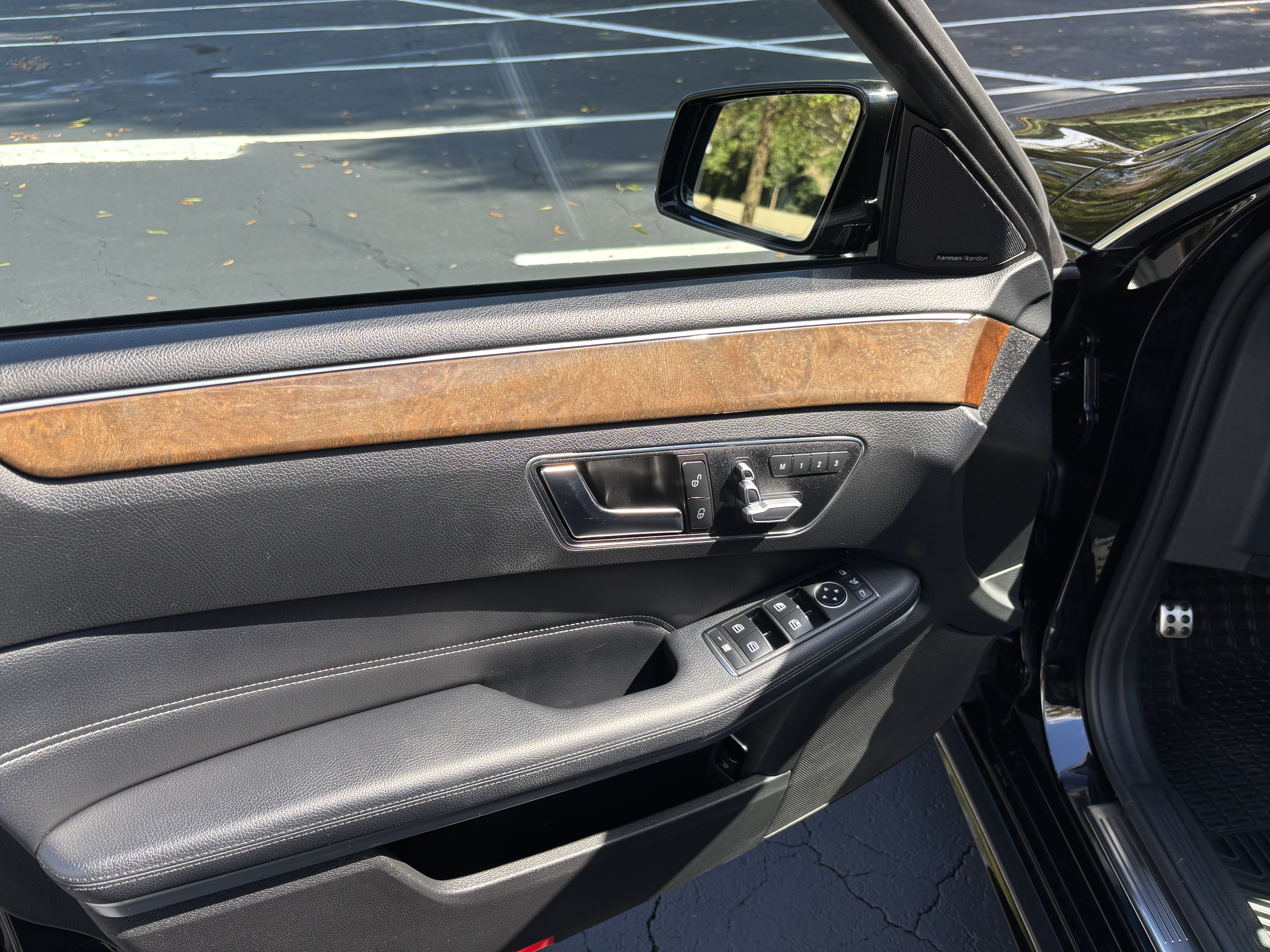 Used 2015 Mercedes-Benz E 350 4MATIC Sedan image 8