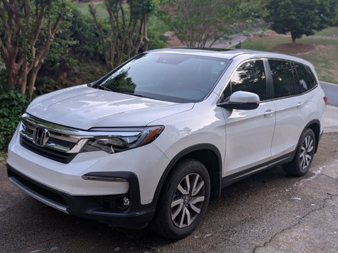 Used 2022 Honda Pilot EX-L image 2