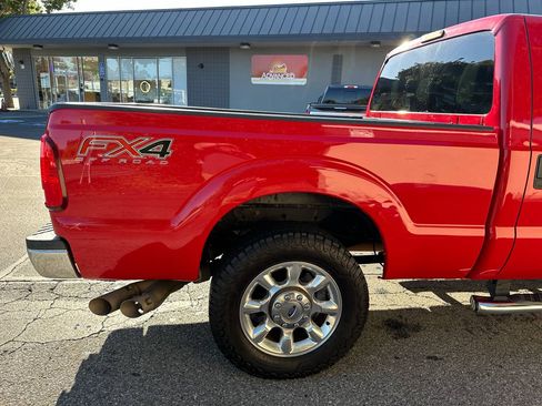 Used 2015 Ford F250 XLT w/ XLT Value Package image 6