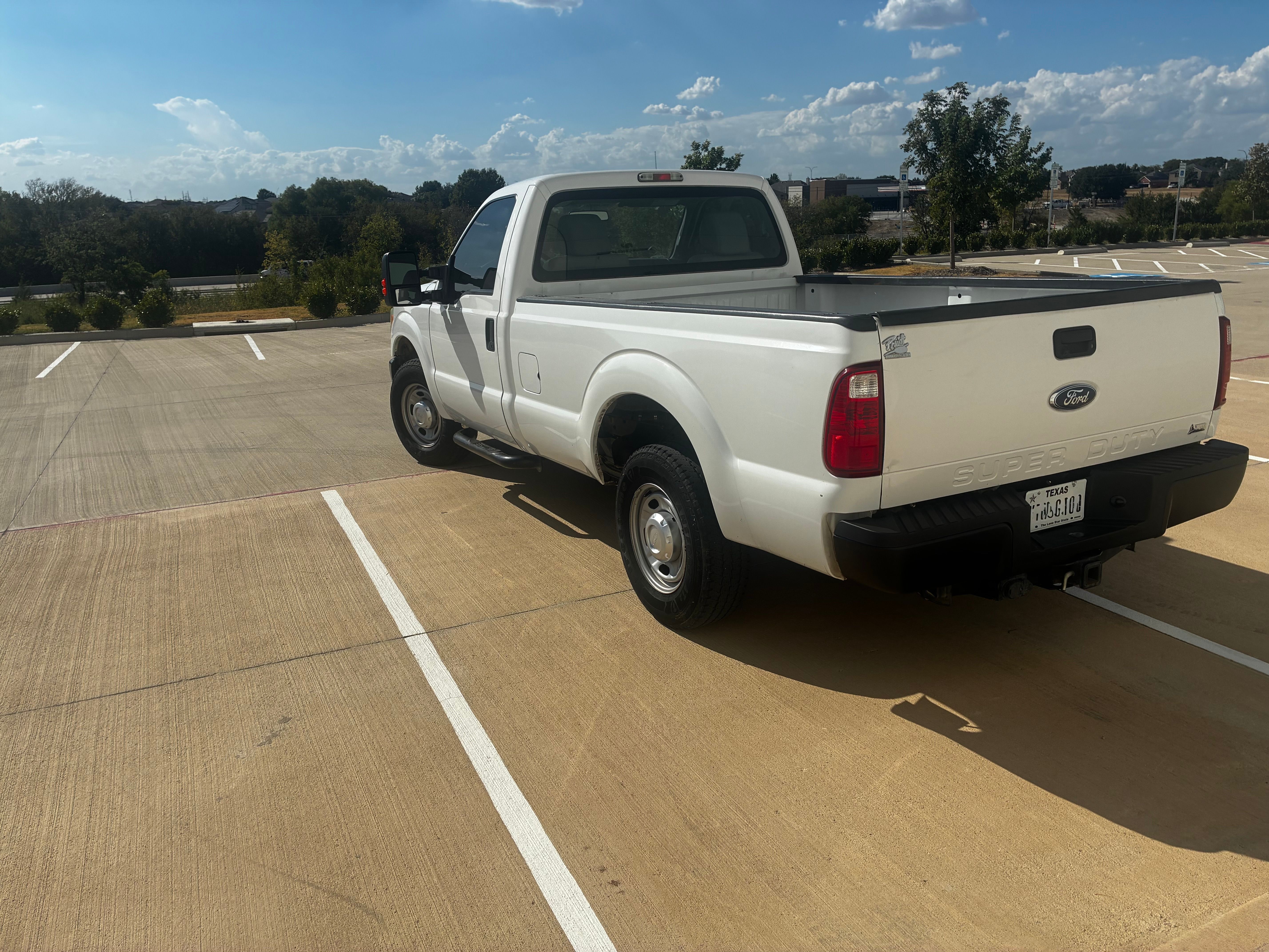 Used 2016 Ford F250 XL w/ Power Equipment Group RWD image 6