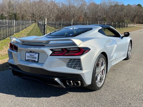 Used 2023 Chevrolet Corvette Stingray Preferred Cpe w/ Z51 Performance Package image 2