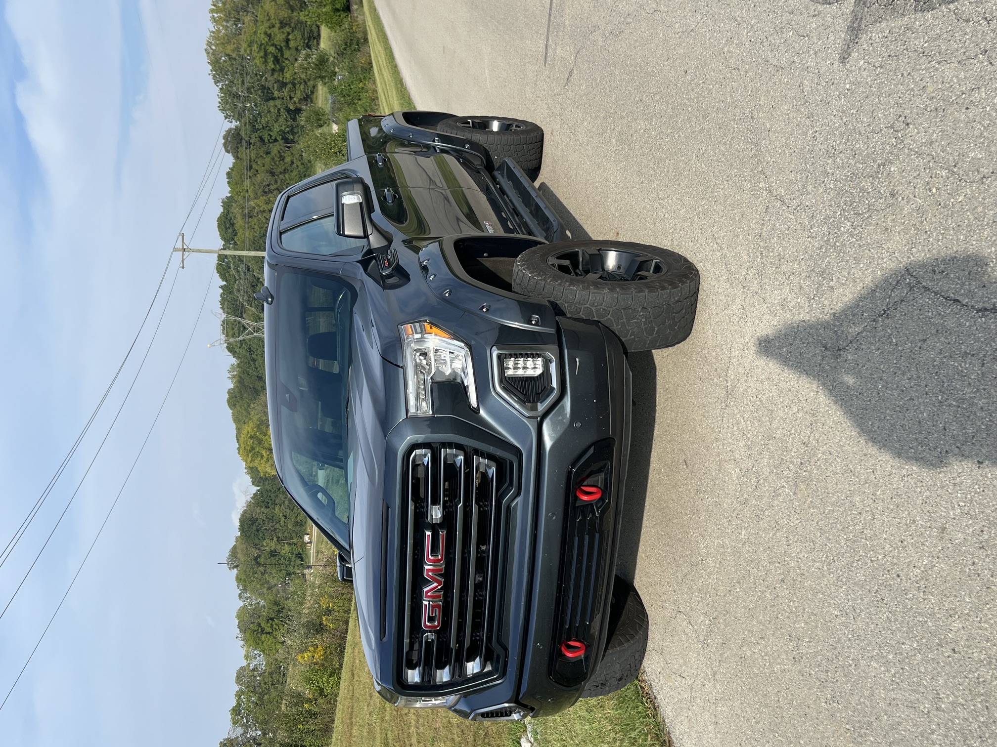 Used 2020 GMC Sierra 1500 AT4 w/ AT4 Premium Package AWD/4WD image 1