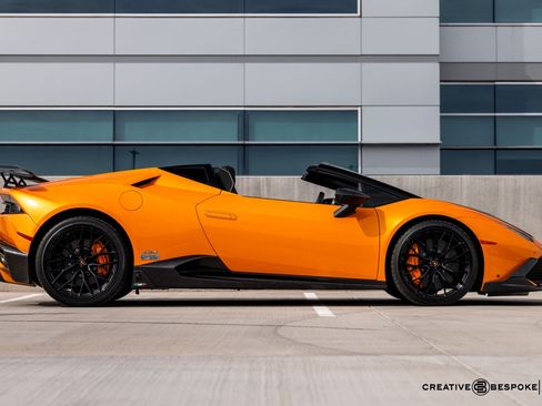 Used 2017 Lamborghini Huracan LP 610-4 image 13