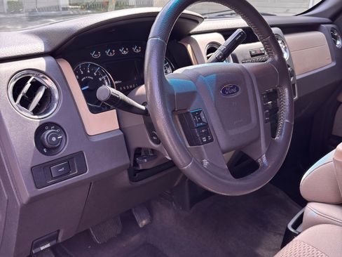 Used 2011 Ford F150 XLT w/ XLT Convenience Pkg RWD image 11