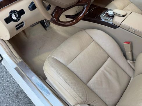 Used 2011 Mercedes-Benz S 550 image 23