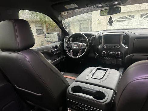 Used 2020 GMC Sierra 1500 AT4 w/ AT4 Preferred Package AWD/4WD image 12