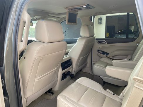 Used 2017 GMC Yukon Denali w/ Open Road Package image 7