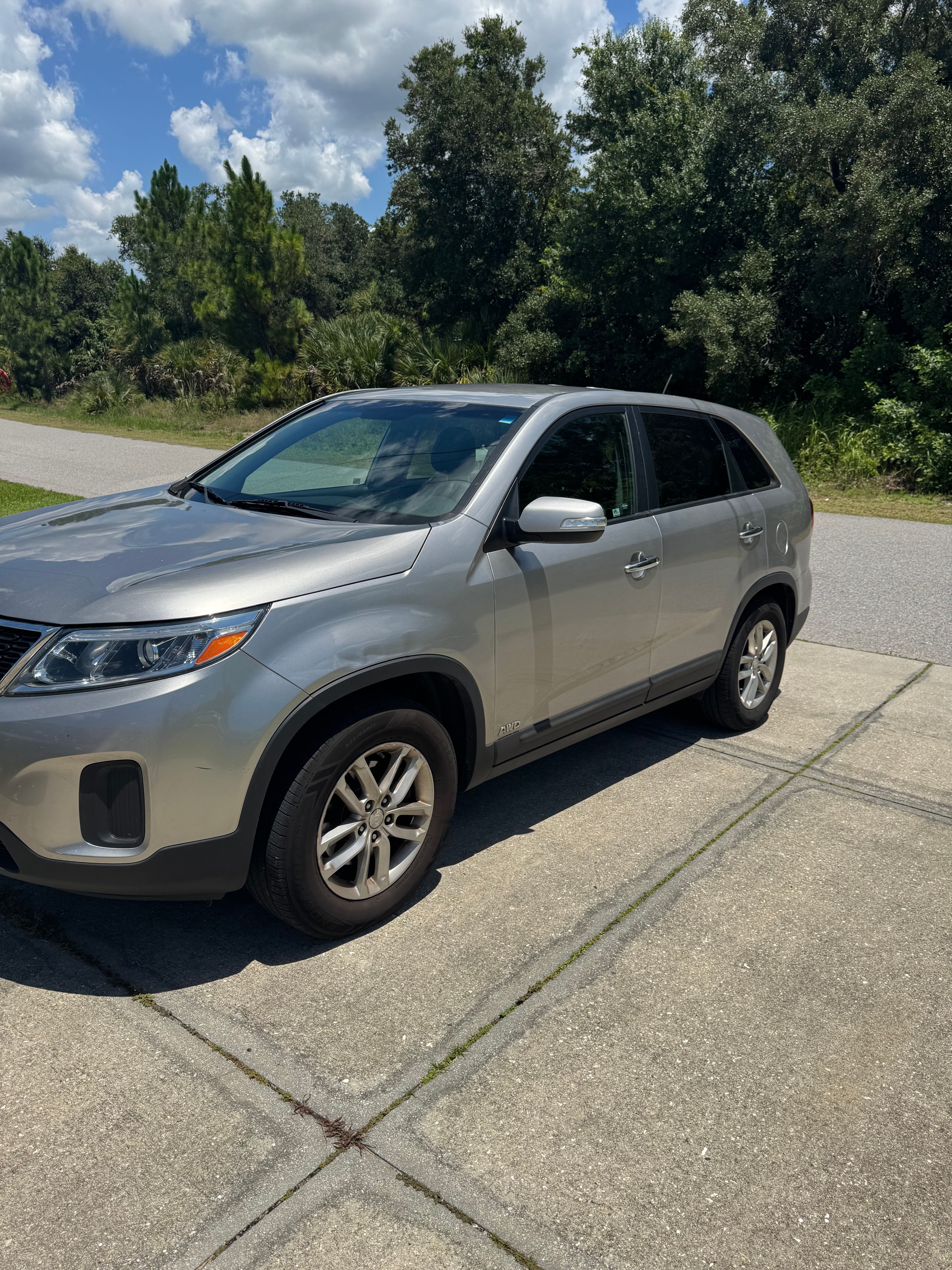 Used 2014 Kia Sorento LX AWD/4WD image 4