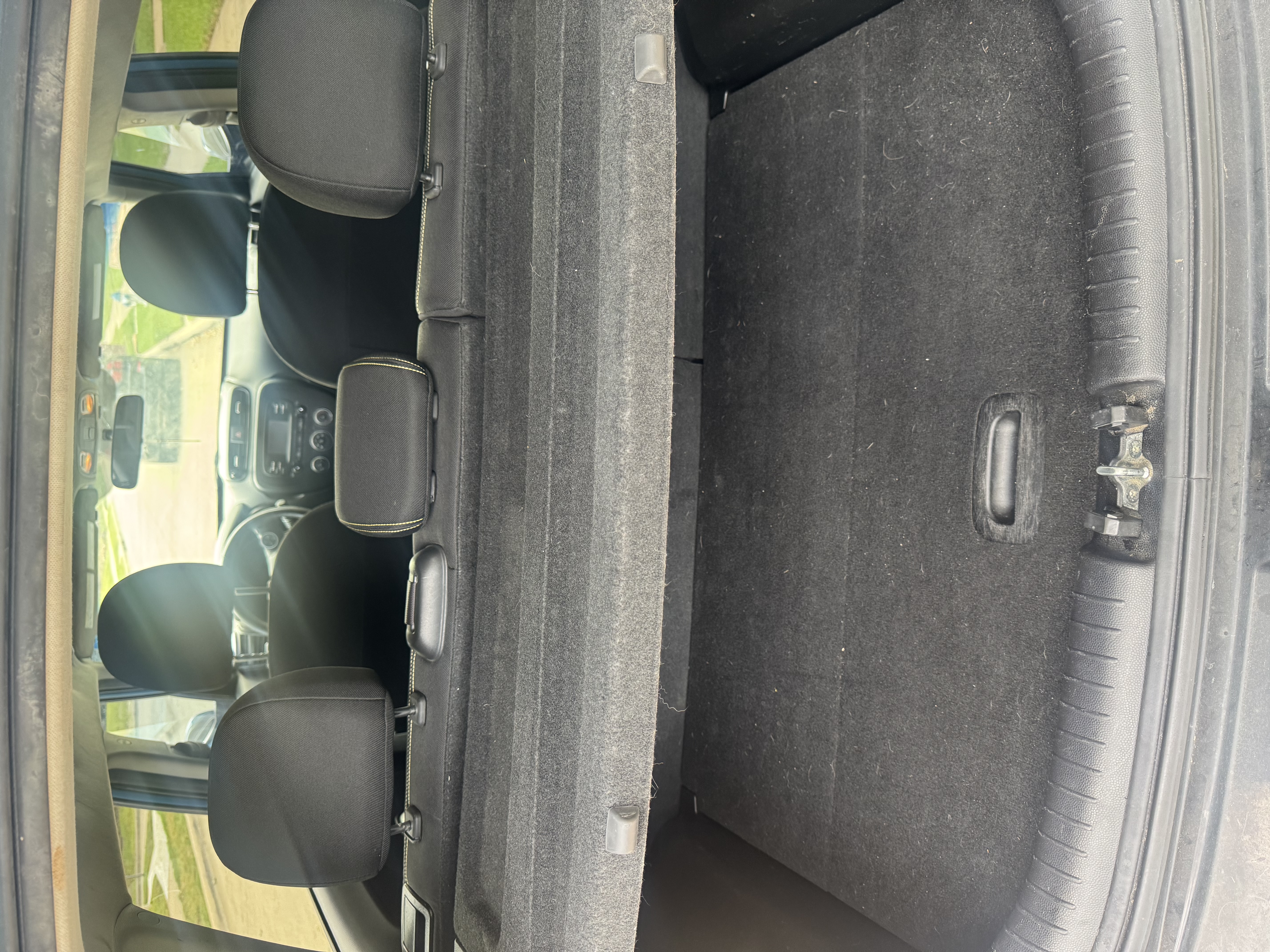 Used 2016 Kia Soul + FWD image 9