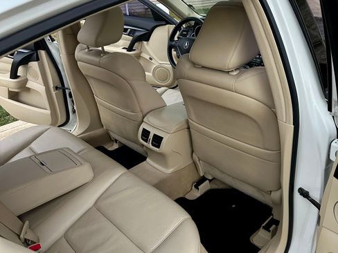 Used 2010 Acura TL w/ Technology Package image 11