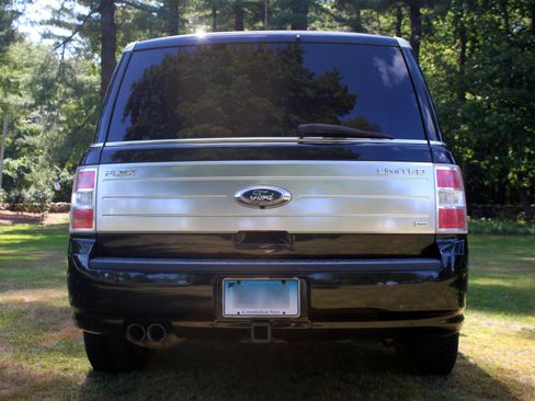 Used 2011 Ford Flex Limited w/ Trailer Tow Pkg Class III image 5