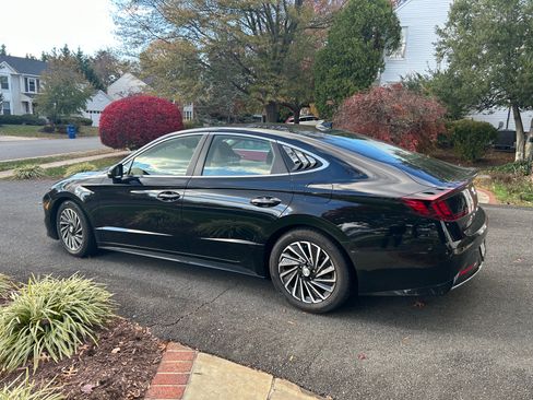 Used 2021 Hyundai Sonata Limited image 4