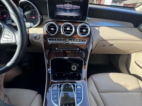 Used 2018 Mercedes-Benz GLC 300 image 13